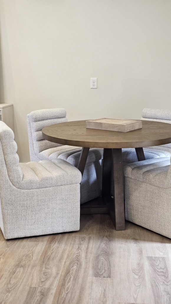 48″ Round Wood Dining/Game Table – Aimee Lee
